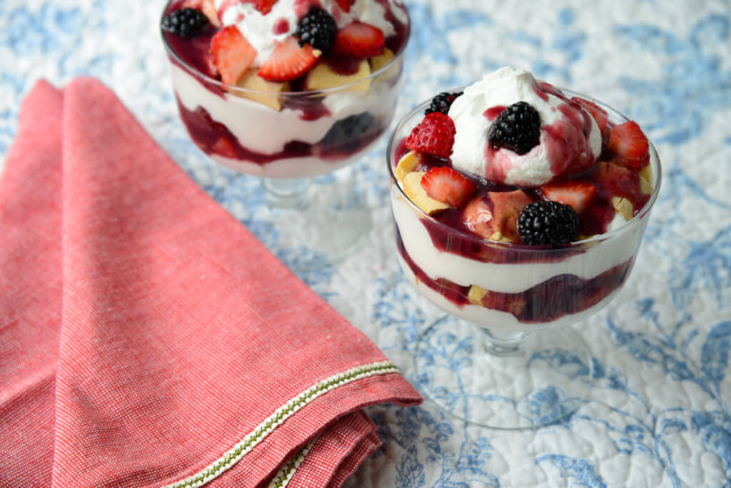 breakfast berry parfait